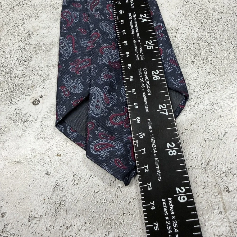 Vintage Yves Saint Laurent Silk Tie Mens OS Blue‎ Paisley Made In USA Necktie